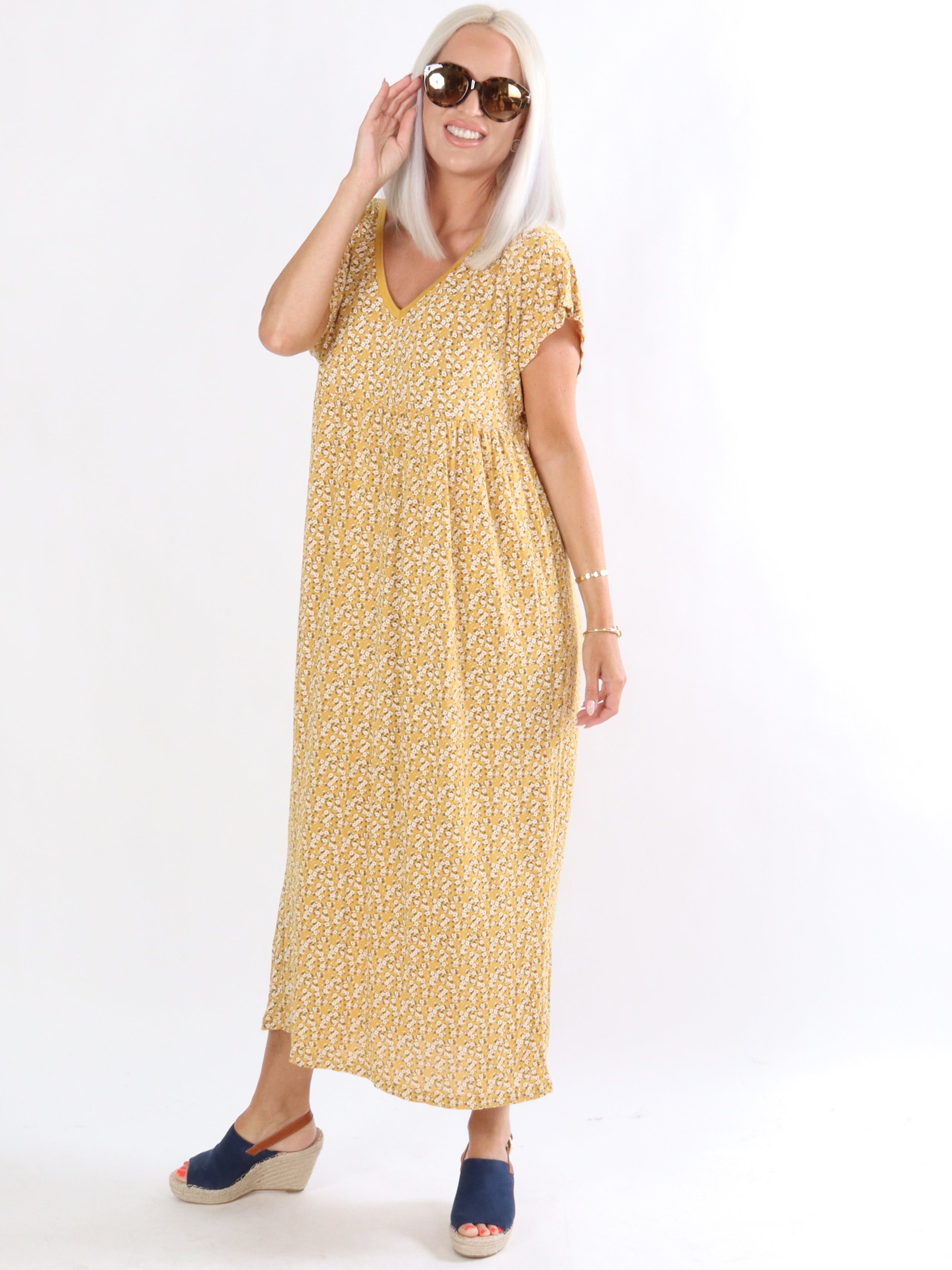 Summer - Armygrøn lang blomstret kjole i elastiskstof